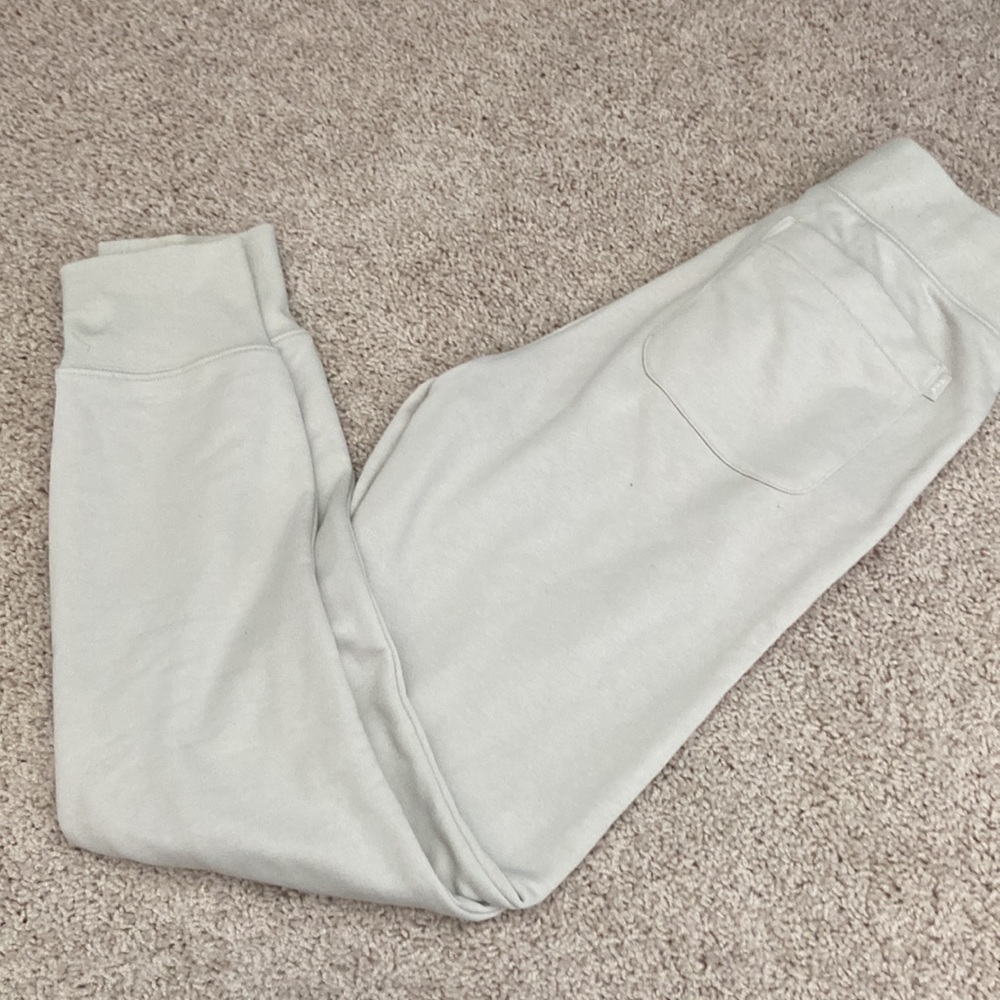 TNA Aritzia Slim Joggers